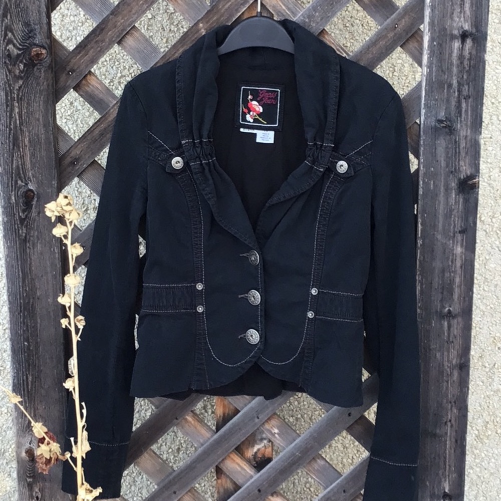 Guess Jeans VGUC unique black jean jacket, 3 button up, buttons on sleeves